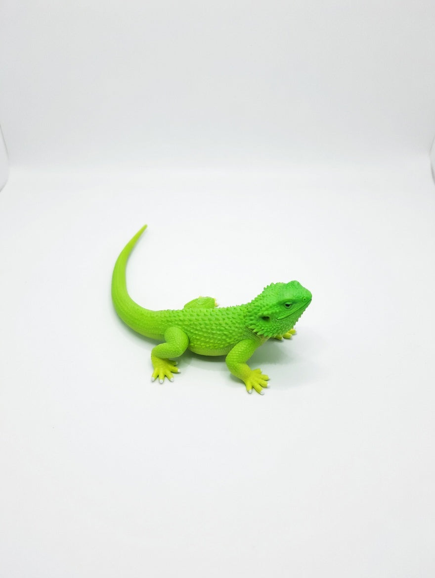 Figurine POGONA Vert 3D